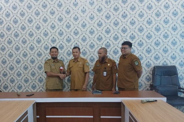 Acara Perpisahan Purna Bakti Bapak Firdaus, S.E.